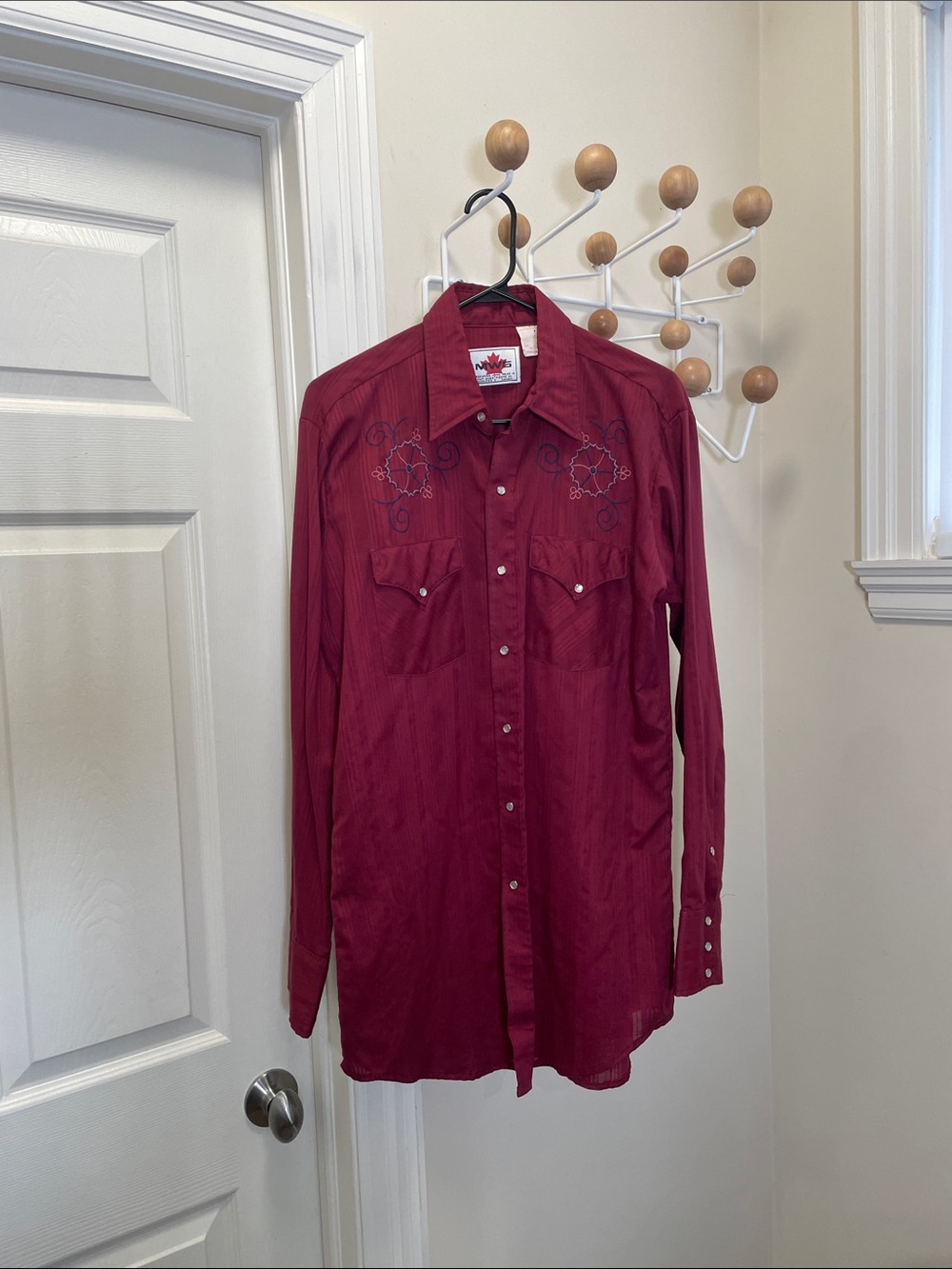 MWG Western - Pearl Snap Button Down Long Sleeve Shirt - Red - L